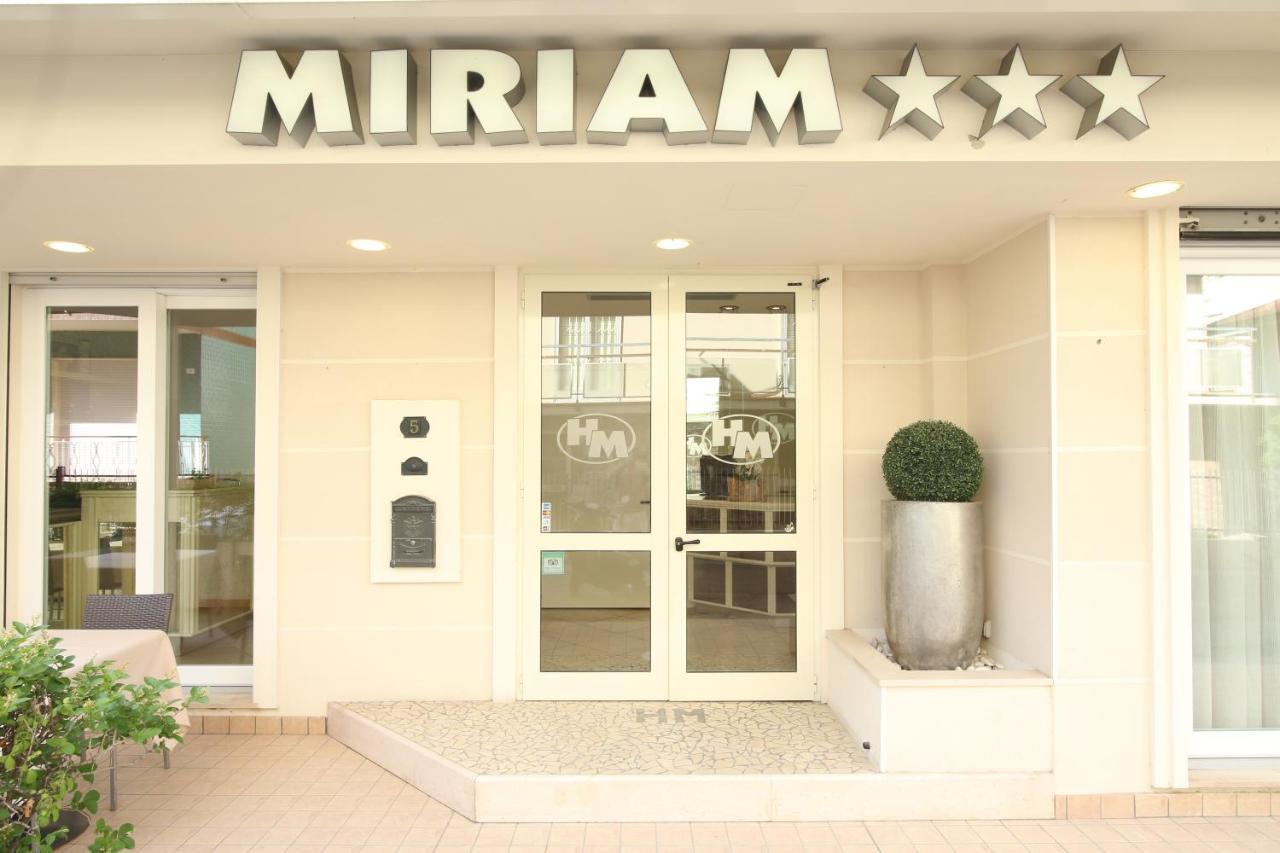 Hotel Miriam Римини Экстерьер фото